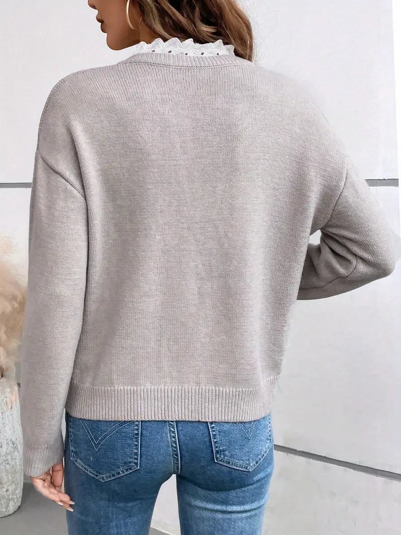 Damenpullover mit Spitze, vielseitig zu Jeans oder Röcken kombinierbar