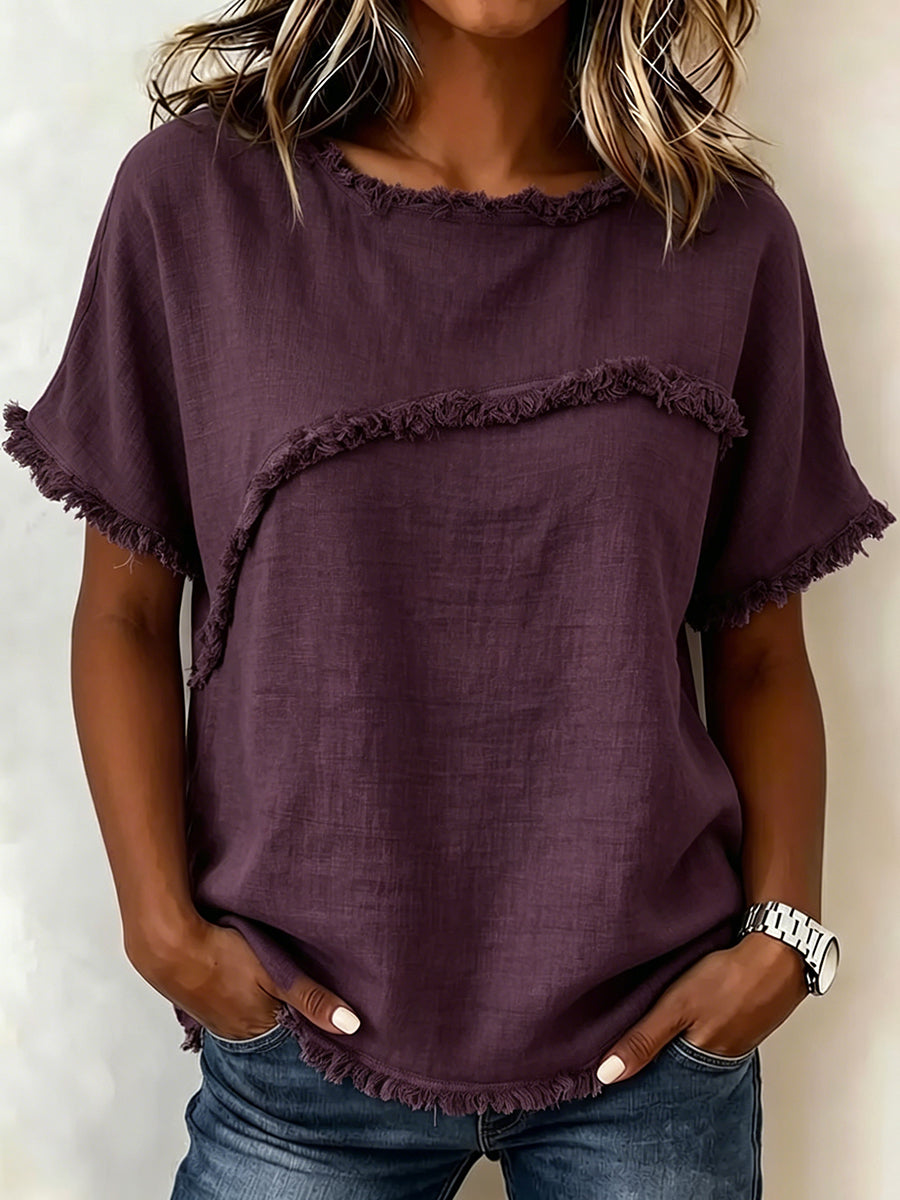 Locker geschnittenes Damen T-Shirt mit Rundhals aus frontaler Ansicht