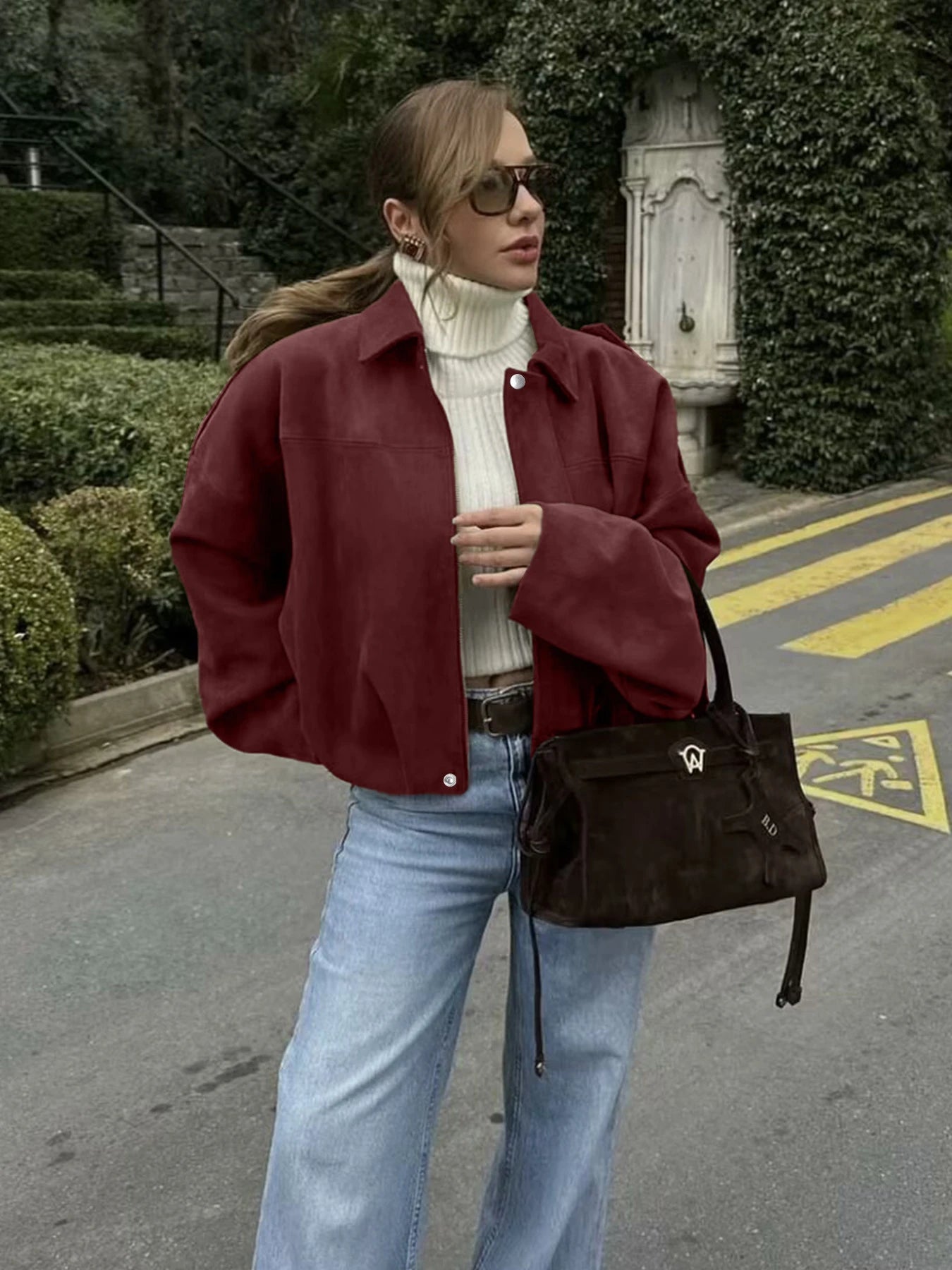 Damen Jacke aus Polyester in weiter Passform mit Cargo-Taschen und überschnittenen Schultern