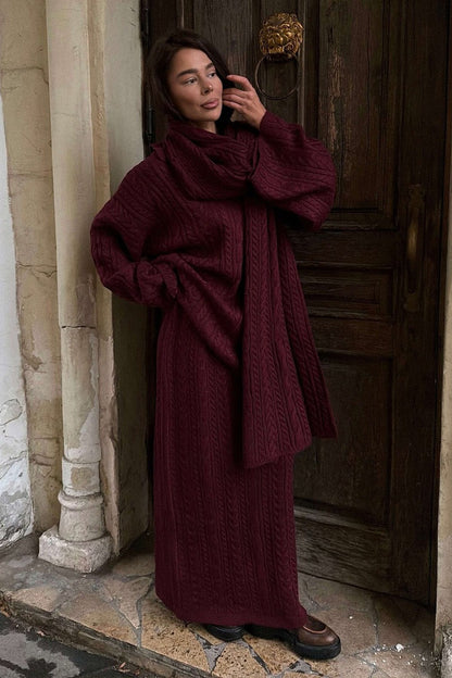 Damen-Strickset mit Oberteil und Maxirock mit Zopfmuster