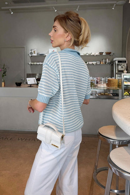 Gestreifter Kurzarm Strickpullover Mit Polokragen