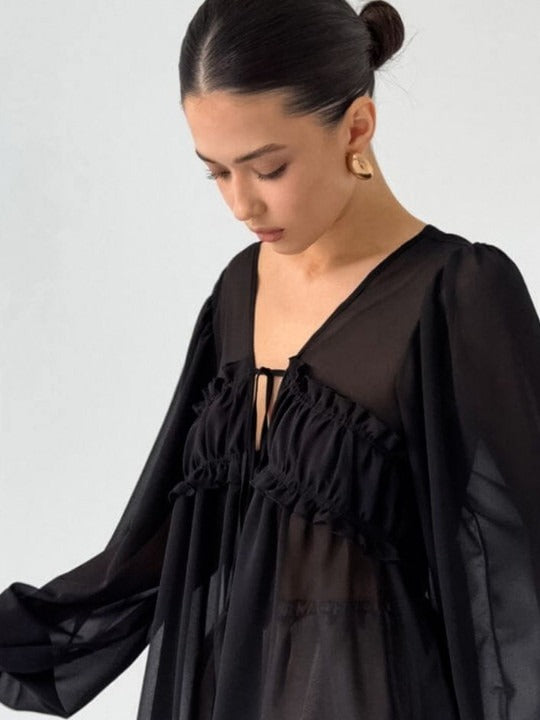 Chiffon-Bluse mit Rüschen, V-Ausschnitt und Bindeband, Weiß