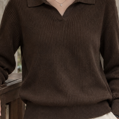 Damenpullover aus Rippstrick mit klassischem Polokragen