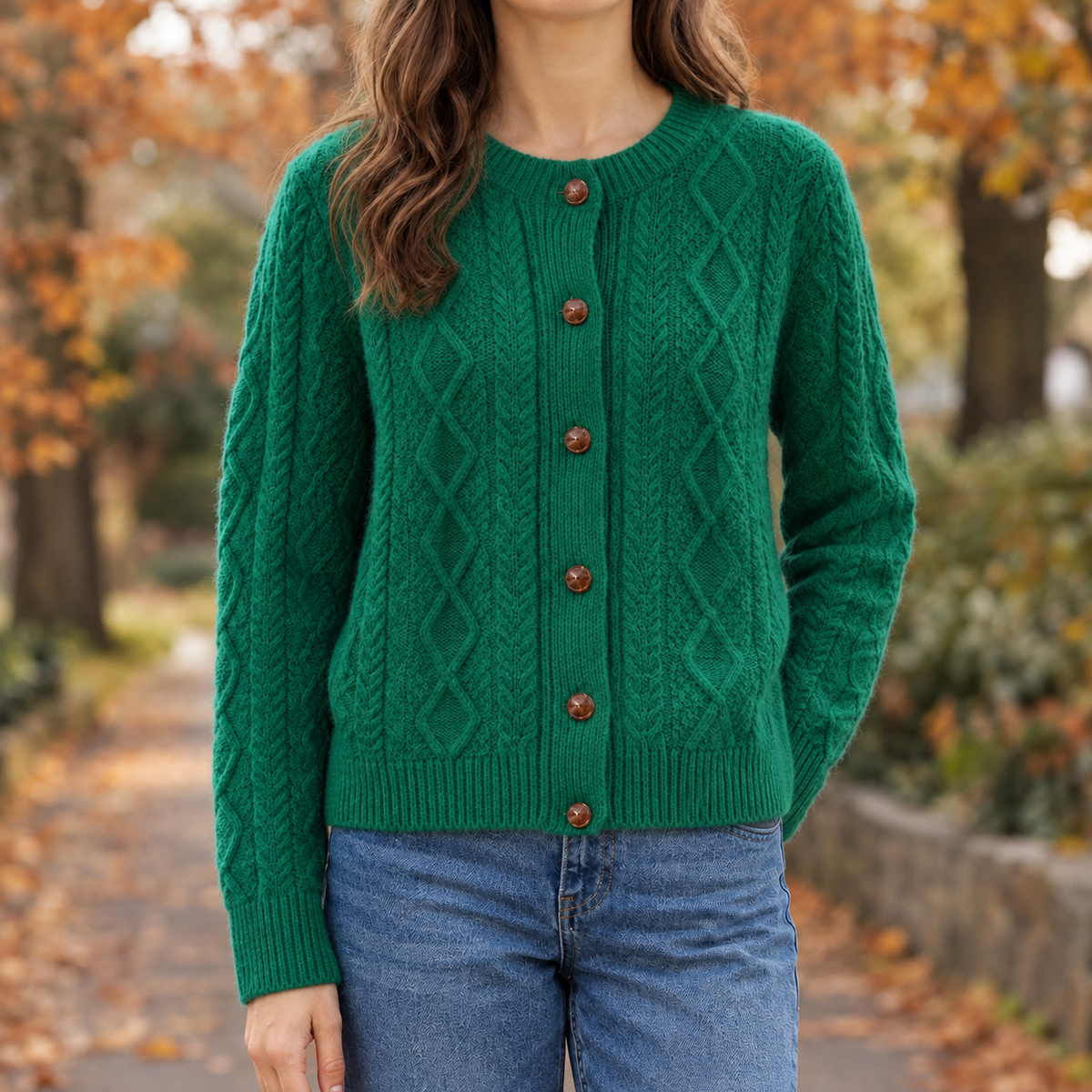 Wollcardigan in Salbeigrün als vielseitiges Kleidungsstück für Damen