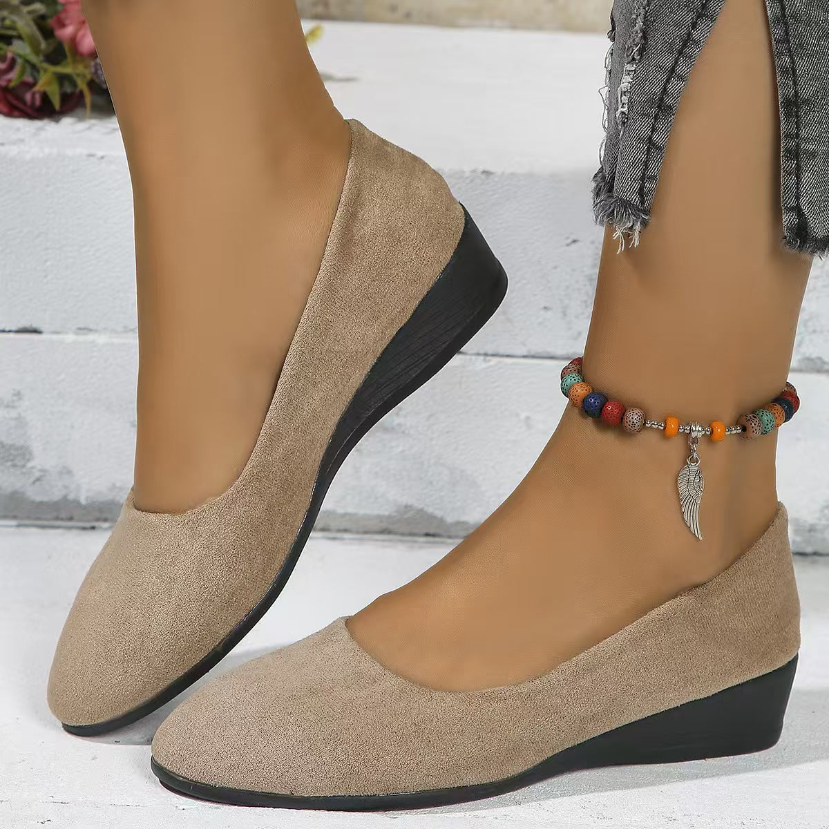 Orthopädische Komfort-Frauenschuhe zum Gehen
