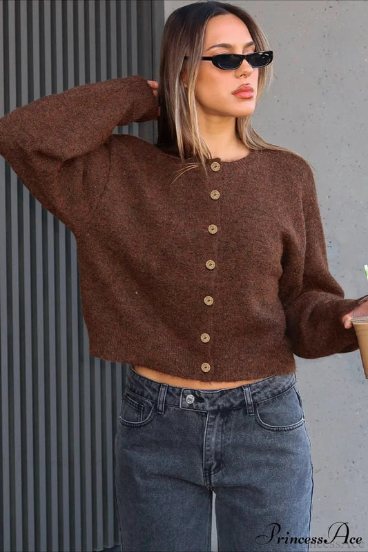 Damen Strickcardigan mit Knopfleiste und Rundhalsausschnitt in lockerer Passform