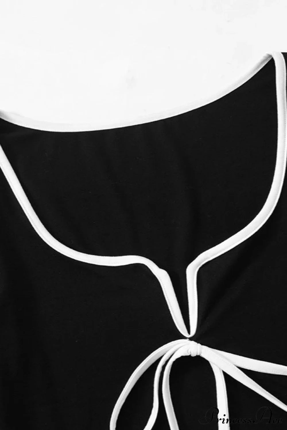 Damen Langarmshirt als Crop Top mit gerafftem Detail vorne
