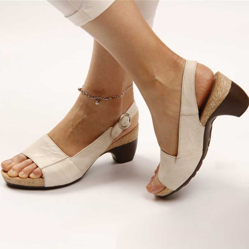 Orthopädische Damen Sandalen mit Absatz und bequemem Fußbett