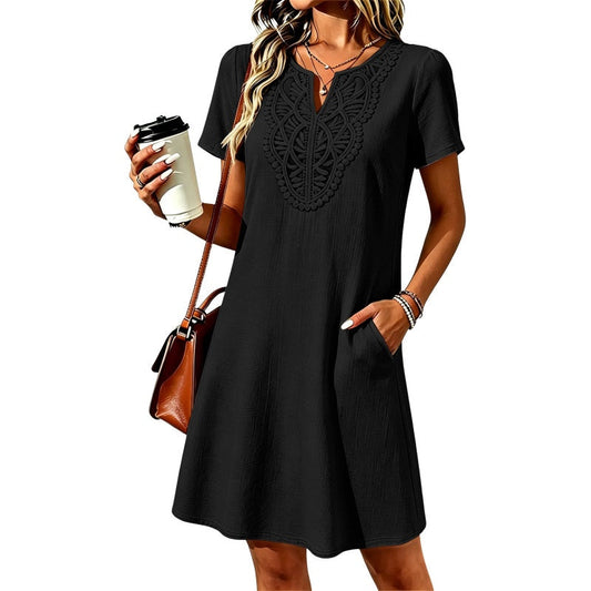 Damen Boho T-Shirt-Kleid mit Spitze und V-Ausschnitt in Frontalansicht