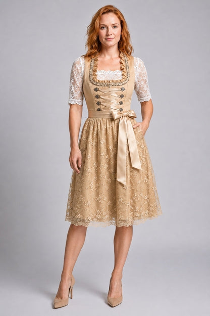 Damen-Dirndl mit traditionellem Schnürmieder in detailreicher Trachtenoptik