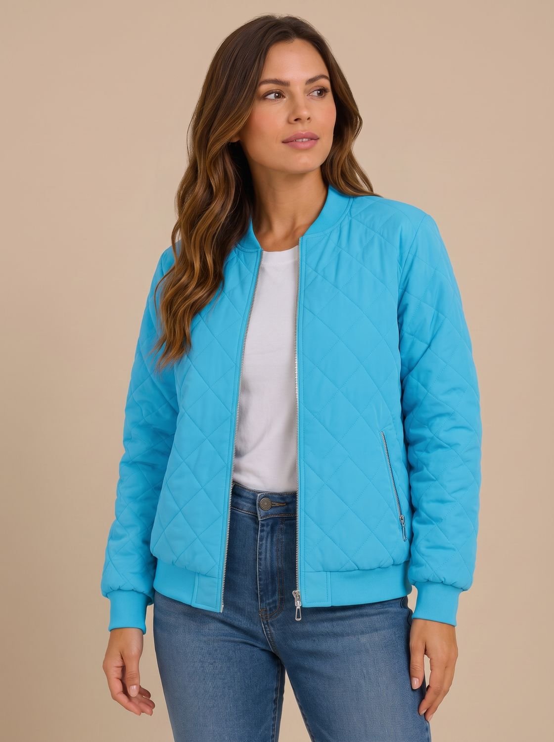 Detailansicht des Ärmels und Bündchens der Damen-Bomberjacke
