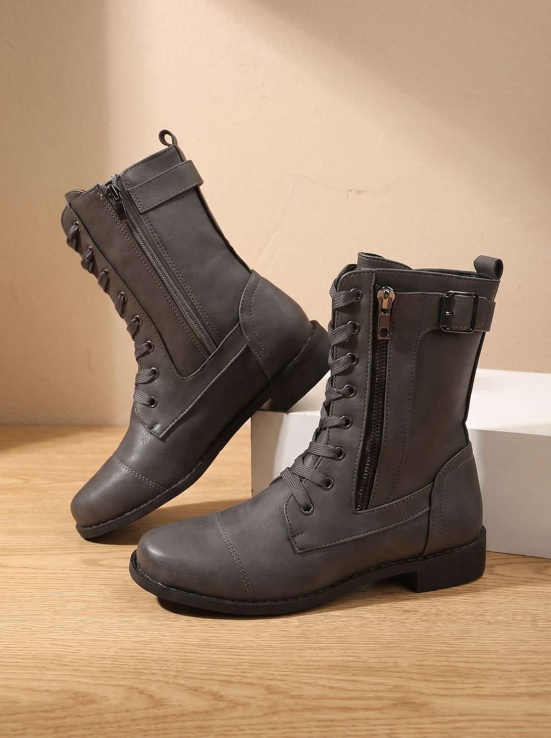 Damen Combat Boots Aus Kunstleder Mit Schnürung