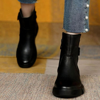 Damen Lederstiefeletten passend zu modernen Outfits