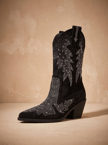 Damen-Cowboy-Boots als stilvolle Kombination aus Western-Design und Absatz