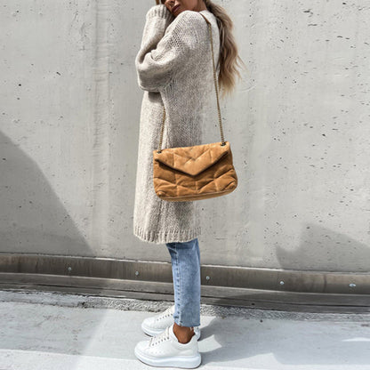 Klassische Strickjacke